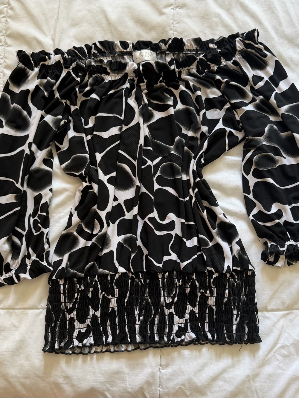 Off-Shoulder Black & White Animal-Print Blouse with Smocked Hem